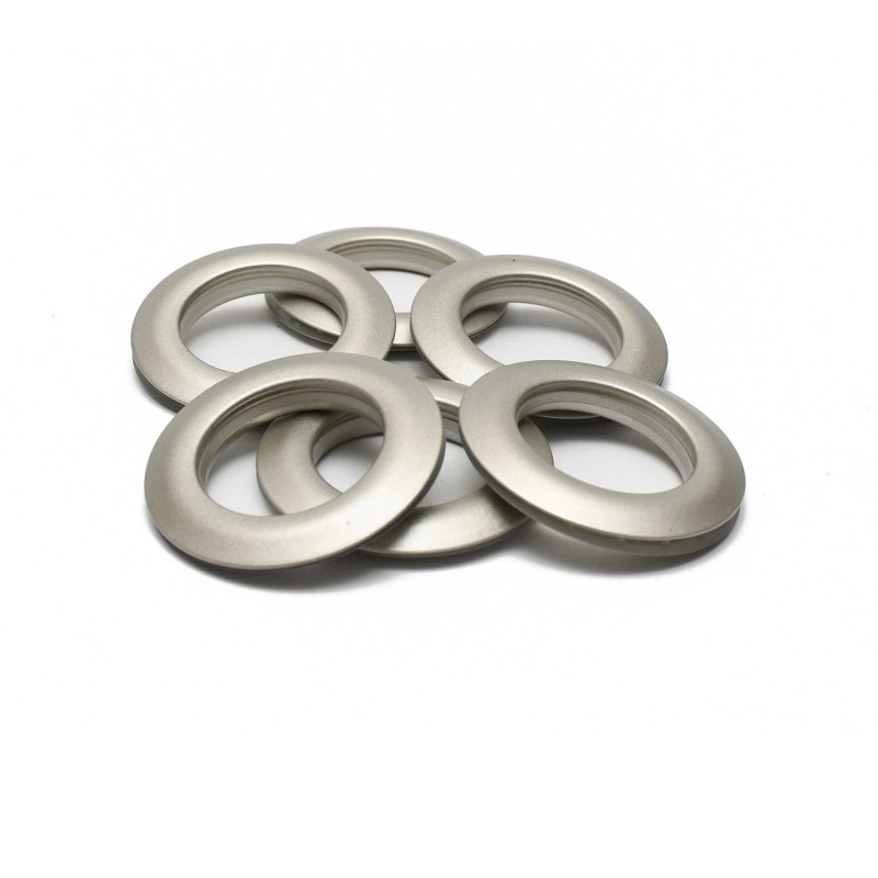 Oeillets rideaux a clipser soi meme