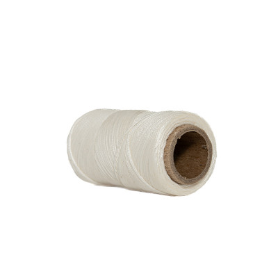 Bobine de fil poissé blanc 169m